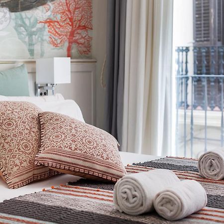 Sitgesnextdoor Bed & Breakfast Luaran gambar