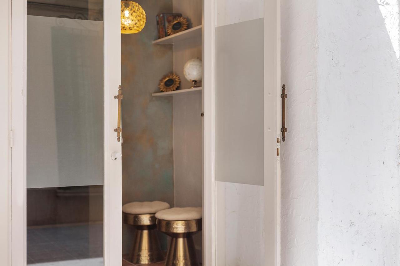 Sitgesnextdoor Bed & Breakfast Luaran gambar