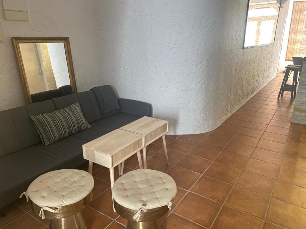 Sitgesnextdoor Bed & Breakfast Luaran gambar